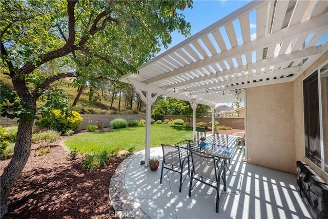 27628 Deerfield Ln, Valencia, CA 91354 - fenced backyard with a pergola, a patio, and outdoor dining space