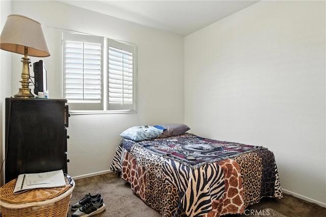 13525 Evanston St, Victorville, CA 92392 - carpeted bedroom featuring baseboards
