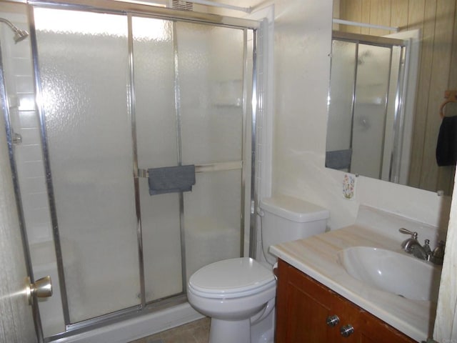 955 Howard Ave Unit 40, Escondido, CA 92029 - bathroom with a shower stall and vanity
