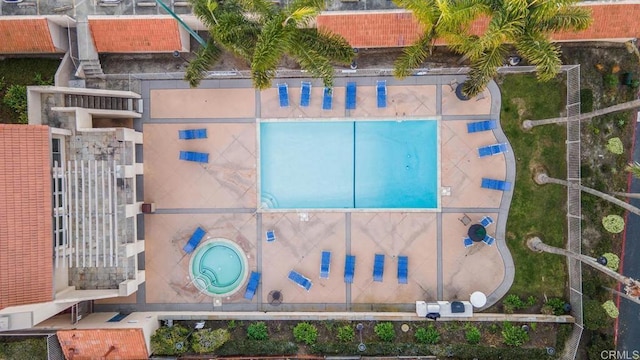 2330 Hosp Way Unit 303, Carlsbad, CA 92008 - bird's eye view of a pool
