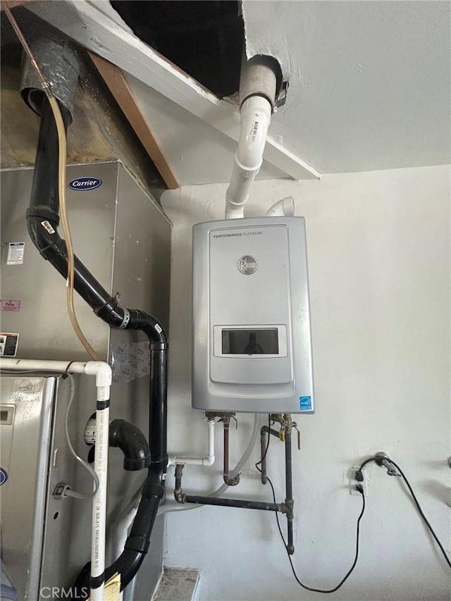3964 Hibbert Ct, Simi Valley, CA 93063 - utilities with water heater