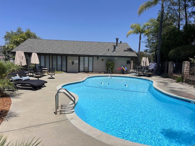 1404 Lombard St, Vista, CA 92084 - view of pool featuring a patio area