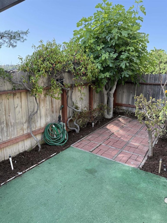 1404 Lombard St, Vista, CA 92084 - fenced backyard with a patio