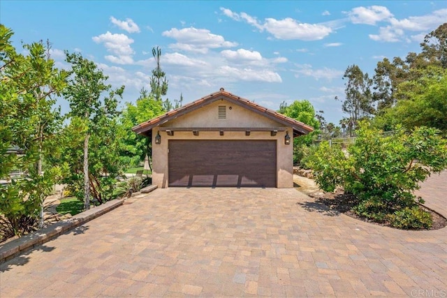 1935 Granite Hills Dr, El Cajon, CA 92019 - garage with decorative driveway