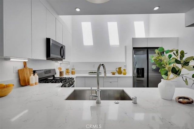 6919 Knowlton Pl, Los Angeles, CA 90045 - photo 10