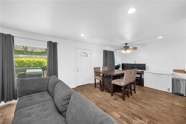 382 S Miraleste Dr Unit 450, San Pedro, CA 90732 - dining space with ceiling fan, wood finished floors, and recessed lighting