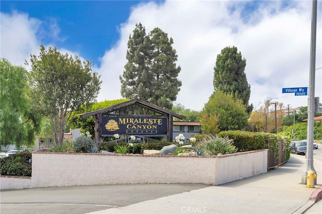 382 S Miraleste Dr Unit 450, San Pedro, CA 90732 - view of community / neighborhood sign