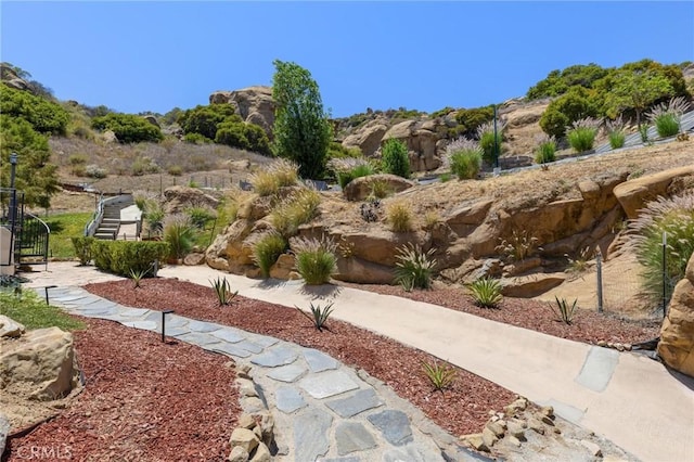 22870 Trigger St, Chatsworth, CA 91311 - view of yard
