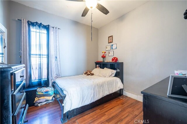 903 E 109th Pl, Los Angeles, CA 90059 - photo 15