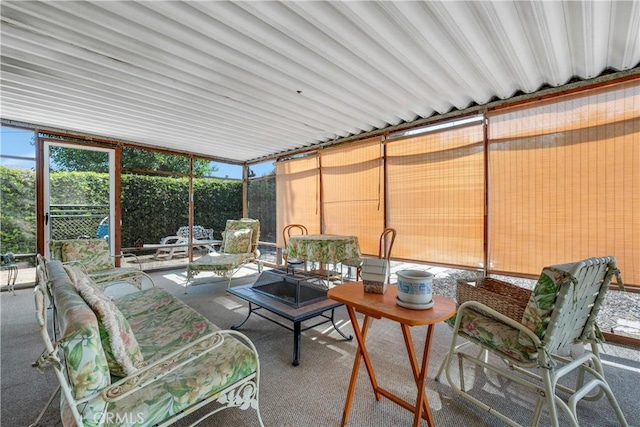 28839 Carmel Rd, Menifee, CA 92586 - sunroom with an outdoor living space