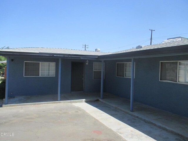 44244 Carolside Ave, Lancaster, CA 93535 - back of property featuring stucco siding