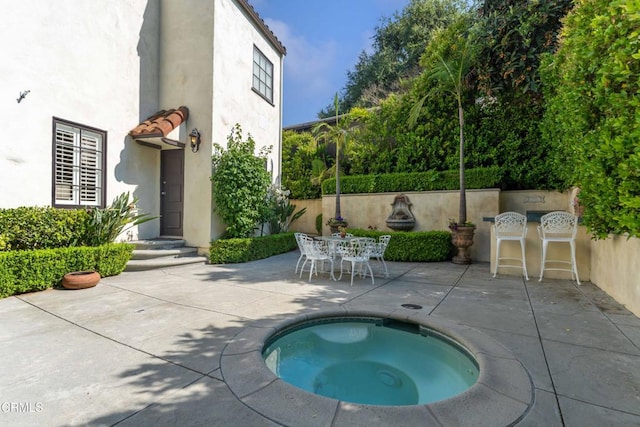 1205 Linda Vista Ave, Pasadena, CA 91103 - view of pool with a patio area, an in-ground hot tub, and outdoor dining area