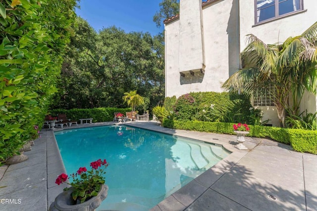 1205 Linda Vista Ave, Pasadena, CA 91103 - view of pool with a patio