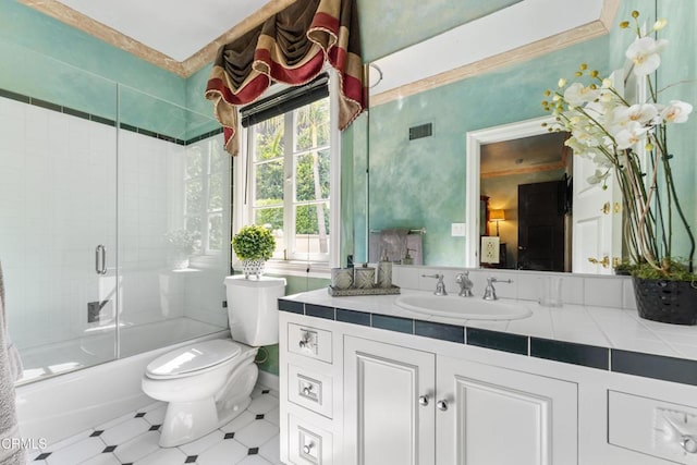 1205 Linda Vista Ave, Pasadena, CA 91103 - bathroom with vanity and enclosed tub / shower combo