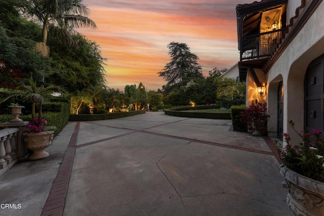 1205 Linda Vista Ave, Pasadena, CA 91103 - patio / terrace featuring a patio