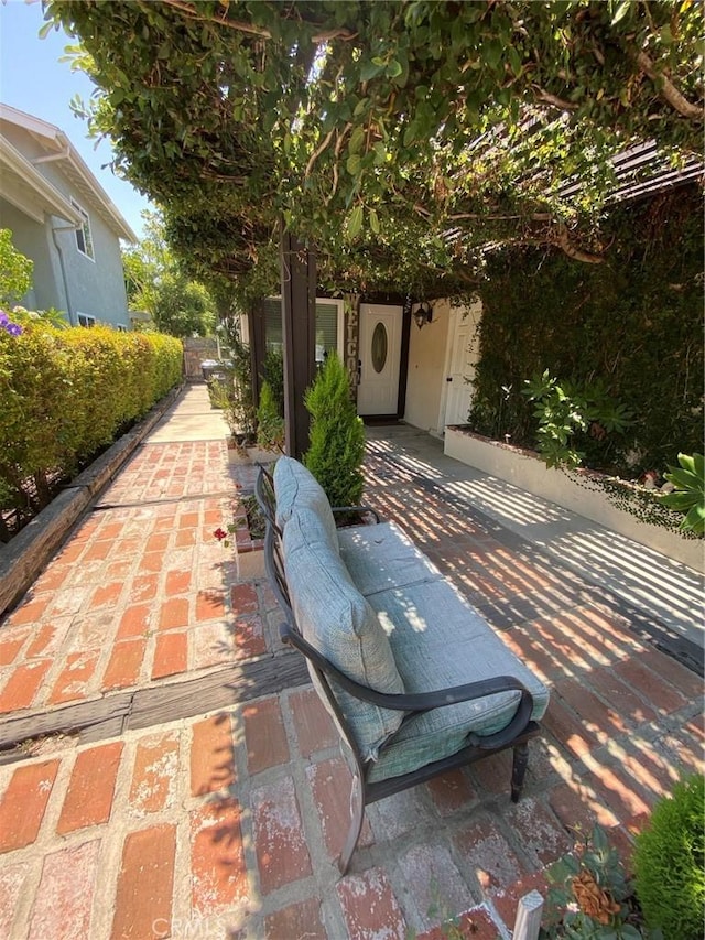 21951 Jinetes, Mission Viejo, CA 92691 - photo 7