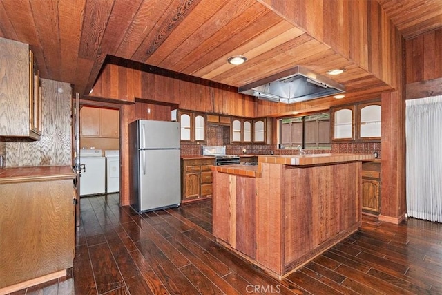 29240 Palos Verdes Dr E, Rancho Palos Verdes, CA 90275 - kitchen featuring freestanding refrigerator, independent washer and dryer, wooden ceiling, wooden walls, and dark wood-style floors
