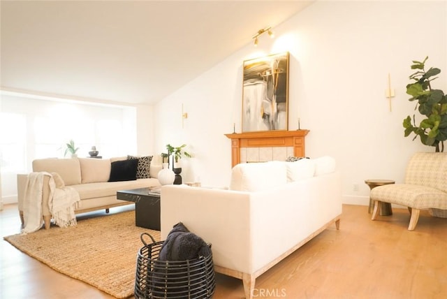 23242 Burbank Blvd, Woodland Hills, CA 91367 - photo 3