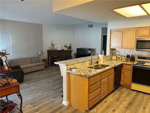 22941 Pawi Ct, Wildomar, CA 92595 - photo 7