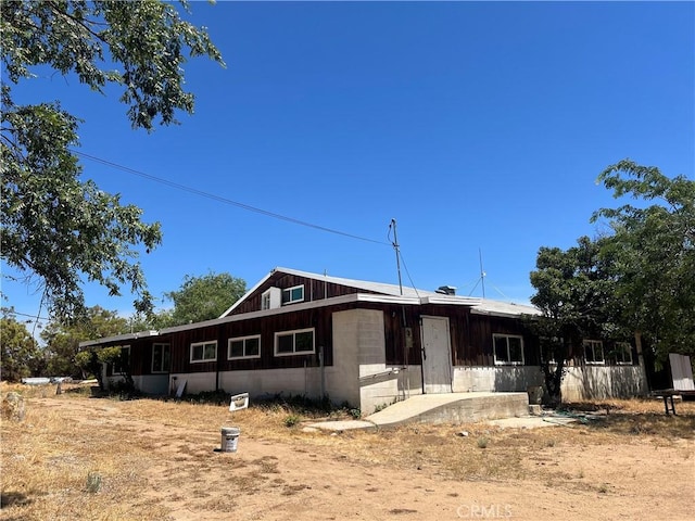 54279 Bautista Canyond Rd, Anza, CA 92539 - view of front of home