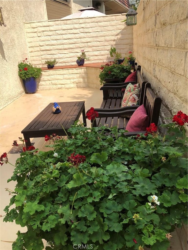 2545 Via Campesina Unit 102, Palos Verdes Estates, CA 90274 - view of balcony