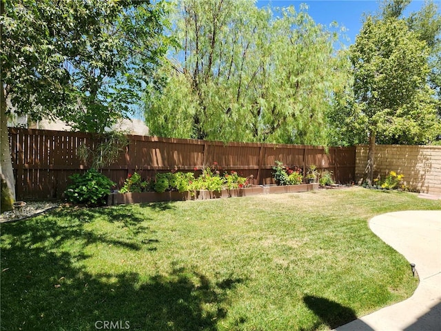 26523 Starling Ct, Canyon Country, CA 91387 - view of fenced backyard