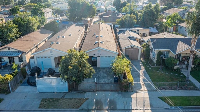 8219 Crockett Blvd, Los Angeles, CA 90001 - photo 21