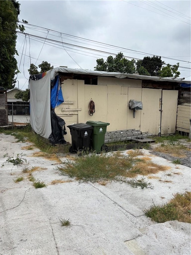 418 E 40th Pl, Los Angeles, CA 90011 - photo 2