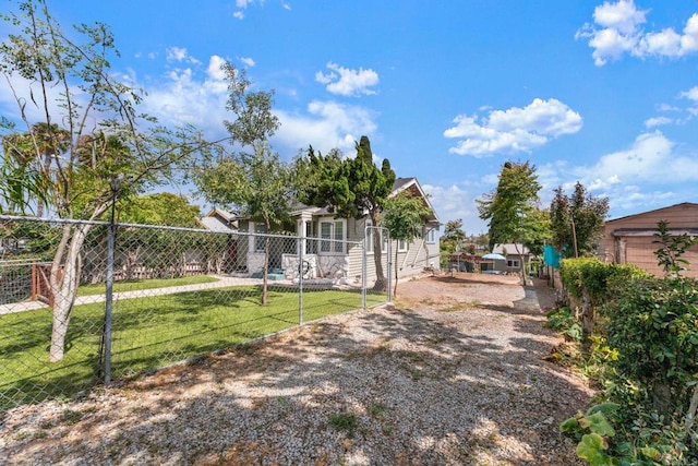 4117 Jamul Ave, San Diego, CA 92113 - view of yard