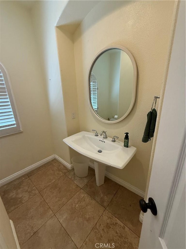 22241 Birchleaf, Mission Viejo, CA 92692 - bathroom with tile patterned floors
