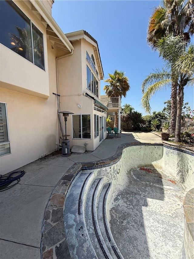 22241 Birchleaf, Mission Viejo, CA 92692 - view of pool featuring a patio area