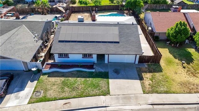 3537 Trinity Ct, Merced, CA 95340 - aerial view of property and surrounding area with a pool