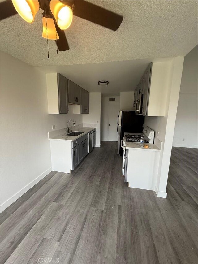 700 W La Veta Ave Unit E4, Orange, CA 92868 - photo 3