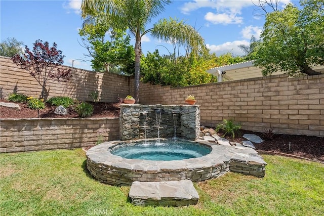 27318 Chesterfield Dr, Valencia, CA 91354 - fenced backyard featuring an outdoor hot tub