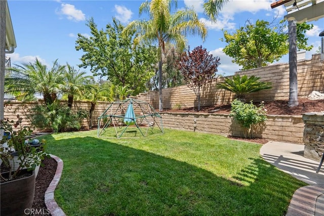 27318 Chesterfield Dr, Valencia, CA 91354 - view of fenced backyard