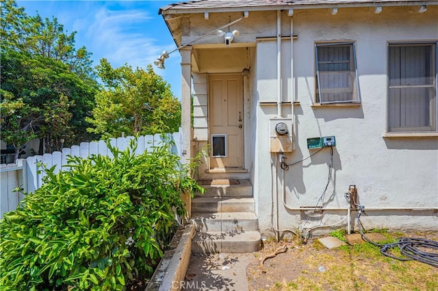 1536 Malcolm Ave, Los Angeles, CA 90024 - view of exterior entry with stucco siding