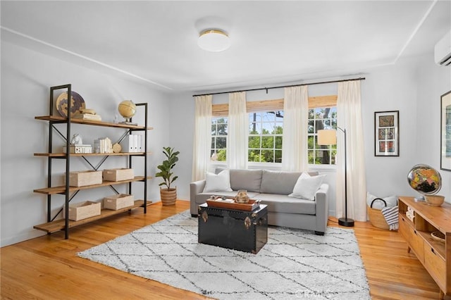 537 E Maple St Unit 3, Glendale, CA 91205 - living room featuring wood finished floors
