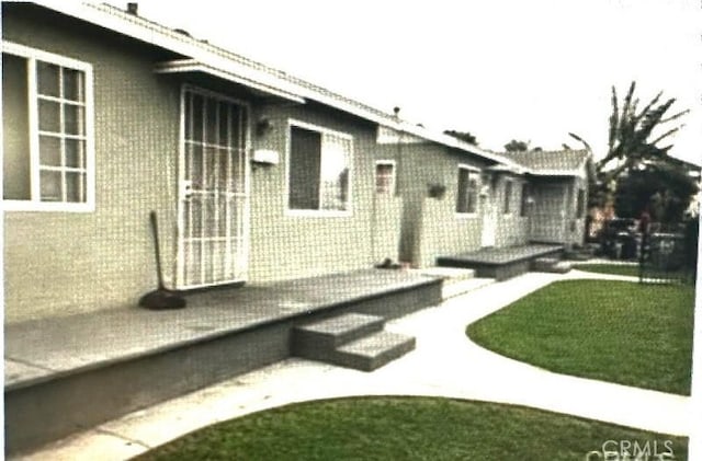 1243012434 Peach St A-B, Unit A-B Lynwood, CA 90262 - rear view of house