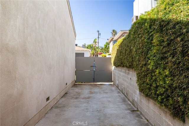 726 W 37th St, San Pedro, CA 90731