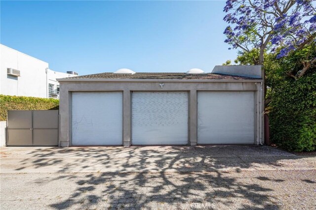 726 W 37th St, San Pedro, CA 90731