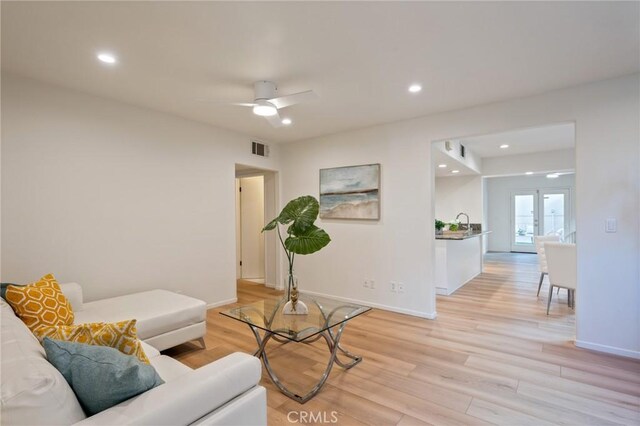 726 W 37th St, San Pedro, CA 90731