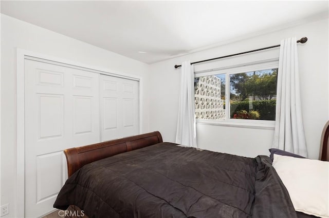 4657 Chateau Pl, San Diego, CA 92117 - bedroom featuring a closet