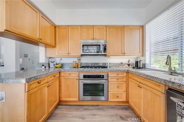 642 Villa Adobe, Camarillo, CA 93012 - photo 10