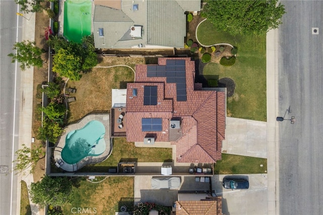 7209 Copper Creek Way, Bakersfield, CA 93308 - bird's eye view of a pool area