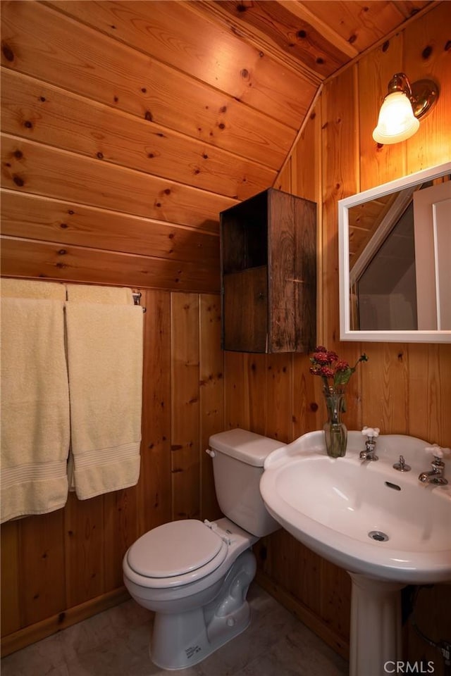 28819 N Shore Rd, Lake Arrowhead, CA 92352 - photo 23