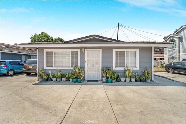 14020 Orizaba Ave Unit 6A, Paramount, CA 90723 - view of front of house