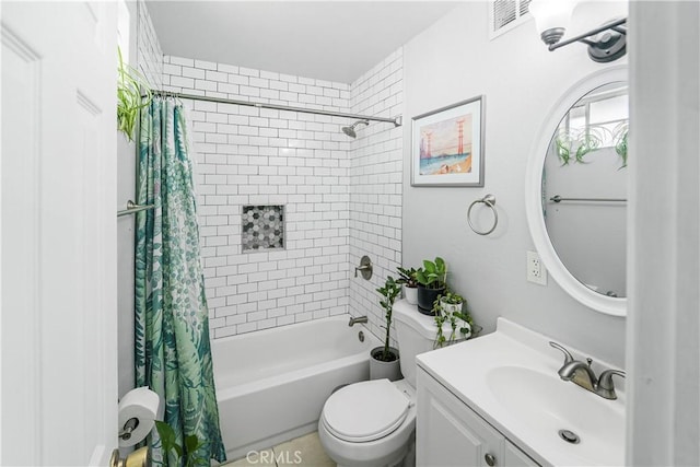 14020 Orizaba Ave Unit 6A, Paramount, CA 90723 - bathroom featuring shower / bath combo with shower curtain and vanity
