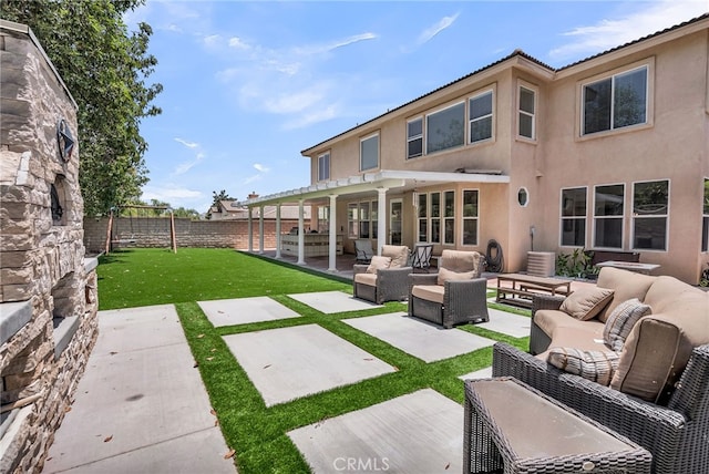 1775 Honors Ln, Corona, CA 92883 - fenced backyard featuring outdoor lounge area and a patio area