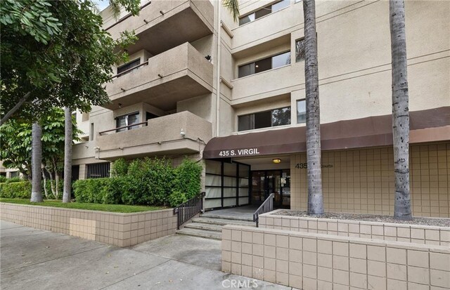 435 S Virgil Ave Unit 225, Los Angeles, CA 90020 - photo 1