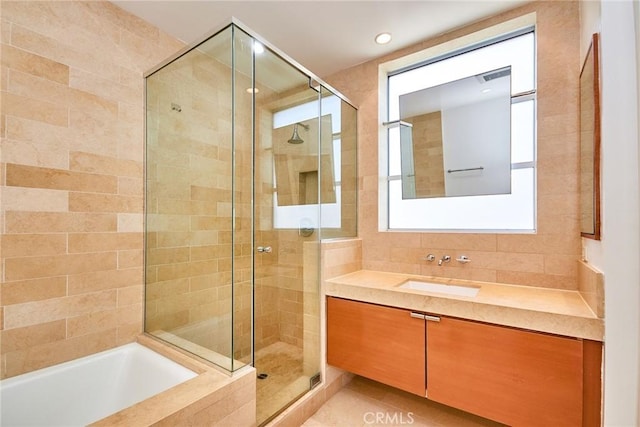 8265 Fountain Ave Unit 302, West Hollywood, CA 90046 - photo 16